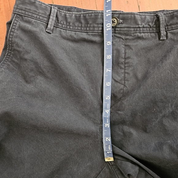 Banana Republic Navy Chino Pants - Picture 9 of 9